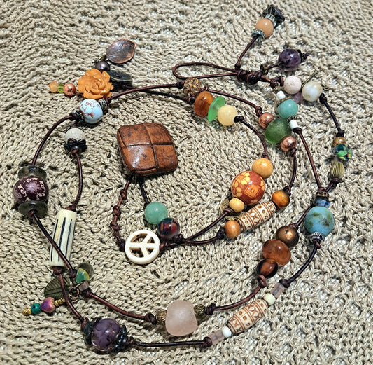 Crazy Chain peace sign charm