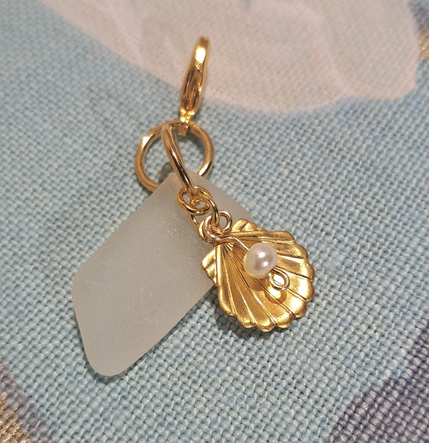 Sea Glass Pendant with gold clam shell and pearl