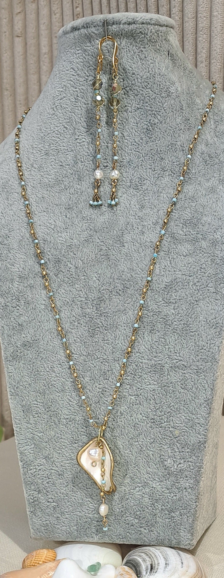 Sea Shell Necklace and earring with embellished satellite chain and fresh water pearl details