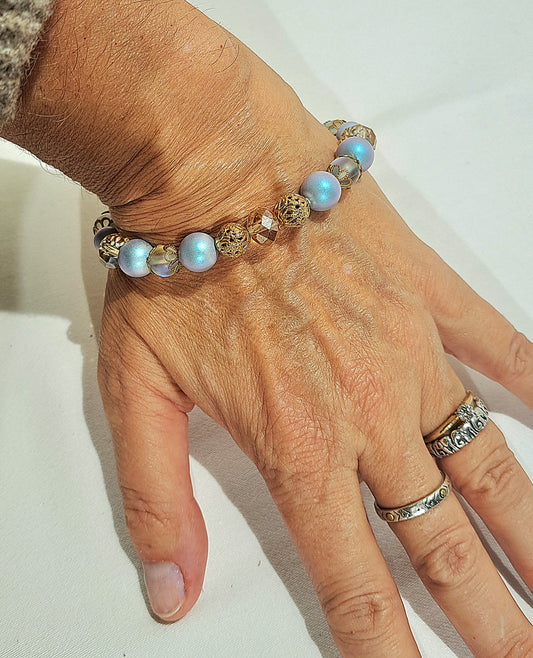 Ladies  Swarovski blue pearl and vintage gold bracelet