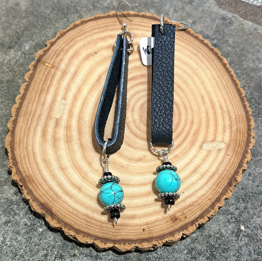 Ladies black leather loop earrings with turquoise howlite and black jet beads.