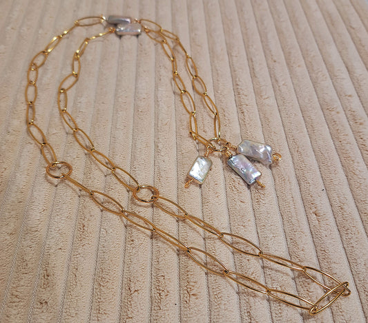 Ladies paperclip chain necklace with Biwa Pearls
