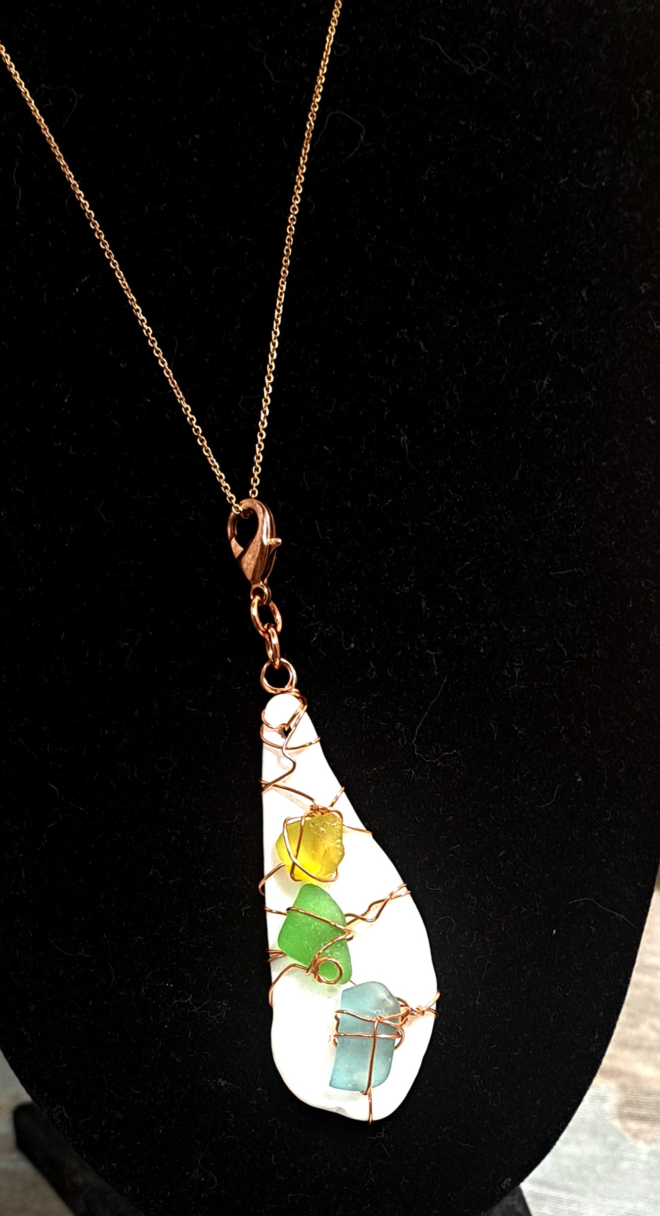 White Sea Shell pendant wire wrapped and decorated with Sea Glass Chips