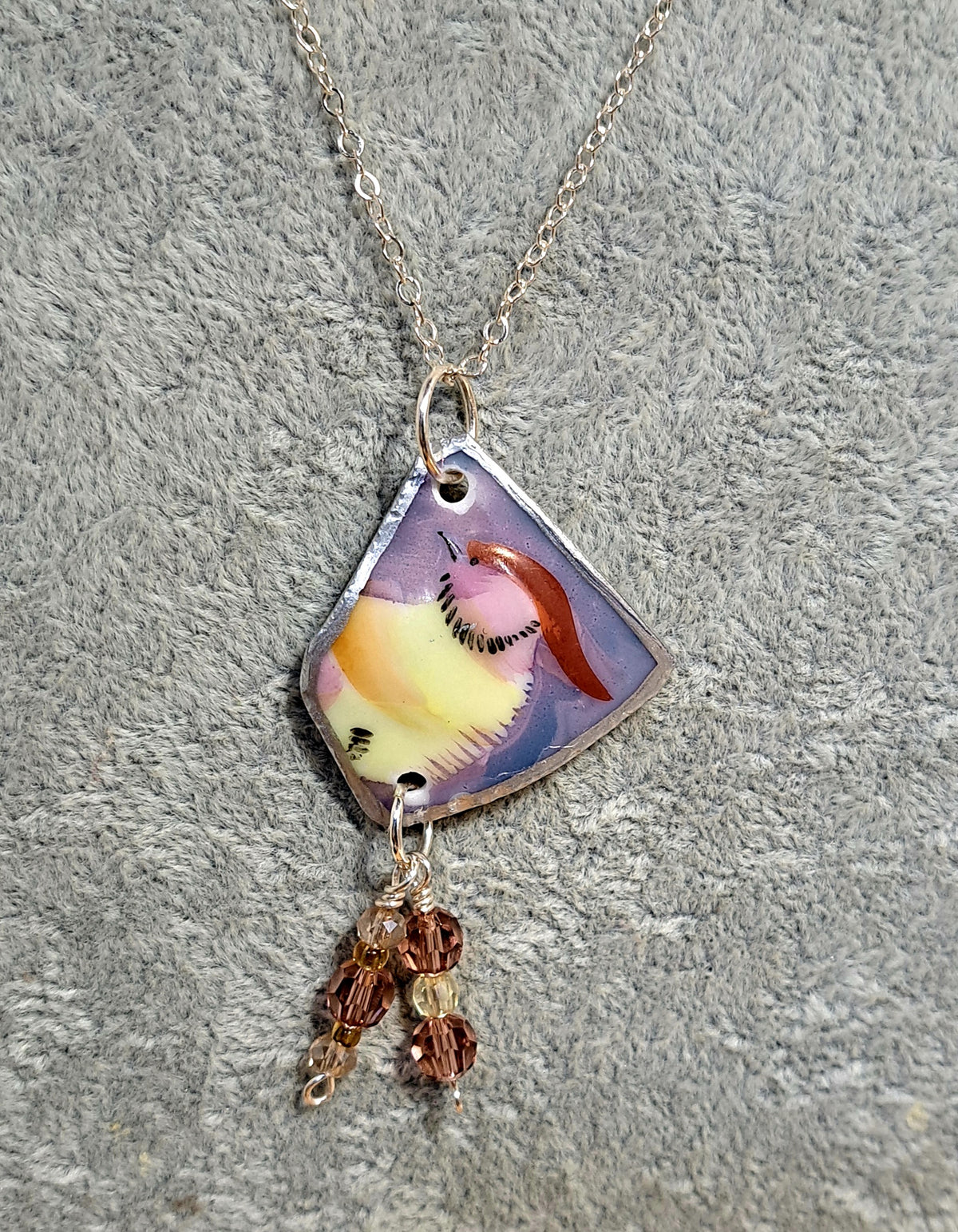 Japanese hand painted broken china pendant necklace